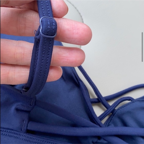 Set of ALO Yoga Navy Blue Bra & Leggings - Picture 3 of 13